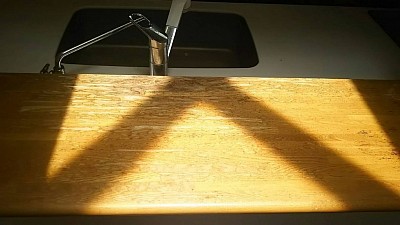 キッチンカウンター表面の剥がれ、経年劣化