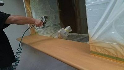スプレーガン吹き付け塗装